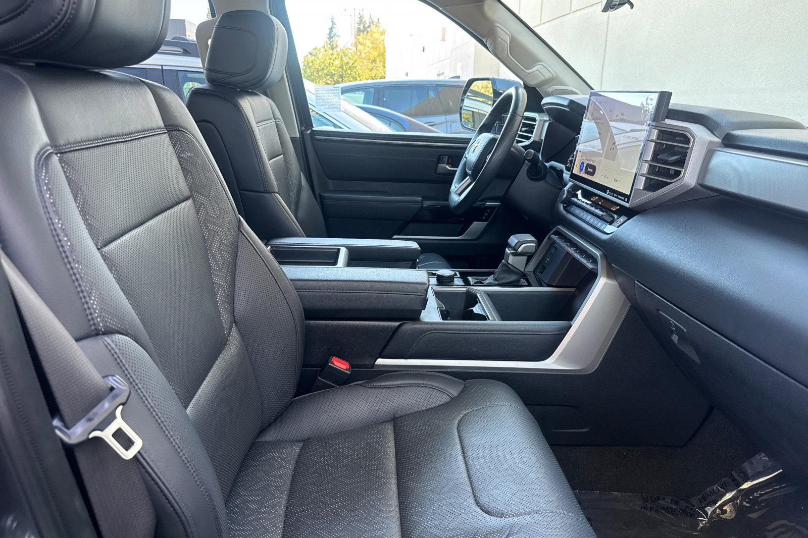 Used 2023 Toyota Tundra Limited AWD/4WD image 15