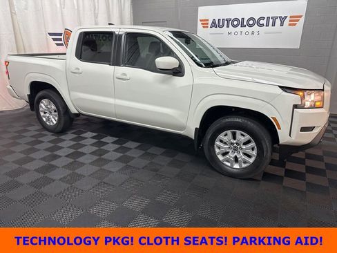Used 2022 Nissan Frontier SV w/ Technology Package image 1