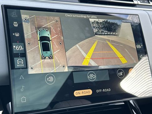 New 2026 Land Rover Range Rover Sport SE image 21