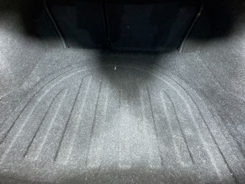 Used 2019 Hyundai Elantra SEL image 33