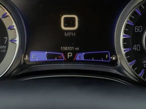 Used 2019 Chrysler 300 Limited RWD image 25