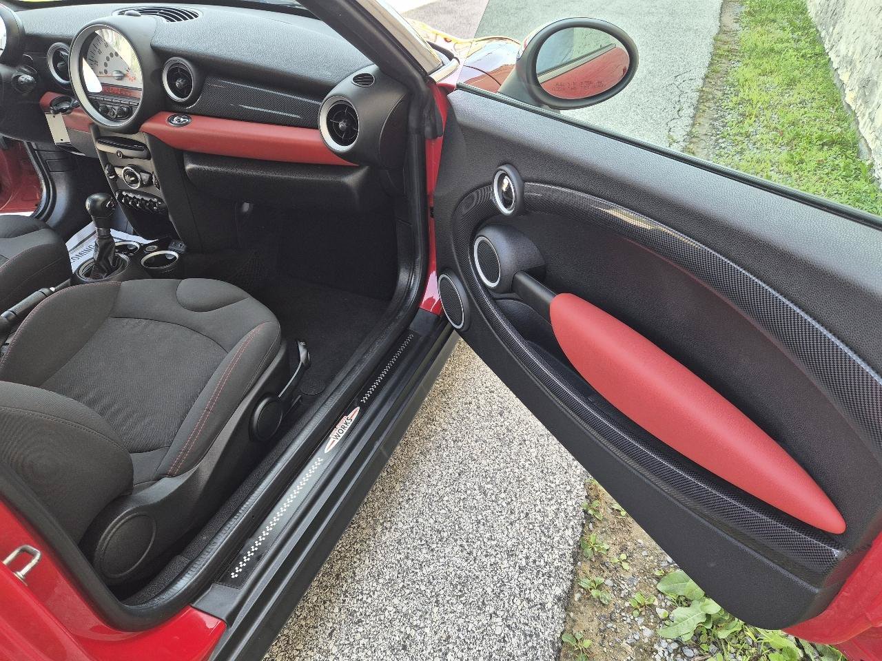 Used 2014 MINI Cooper Roadster S FWD image 19