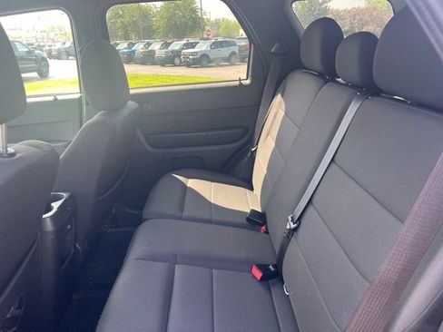 Used 2010 Ford Escape XLT FWD image 6