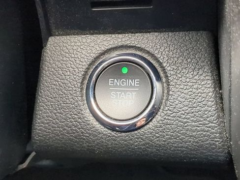 Used 2021 Ford Expedition XLT w/ FX4 Off-Road Package AWD/4WD image 34