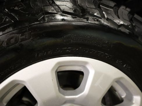 Used 2024 Ford F350 XLT w/ FX4 Off-Road Package image 31