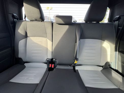 Used 2025 Toyota Tacoma TRD Off-Road image 36