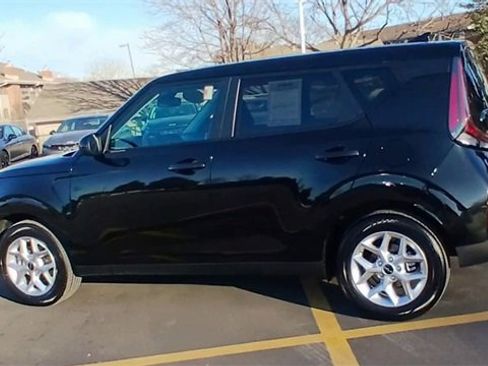 Certified 2023 Kia Soul LX w/ LX Technology Package image 8