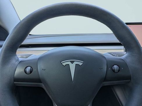 Used 2021 Tesla Model 3 Standard Range Plus RWD image 27