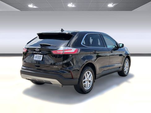 Certified 2024 Ford Edge SEL AWD/4WD image 9