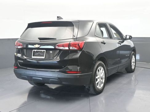 Used 2024 Chevrolet Equinox LS w/ Driver Confidence II Package image 5