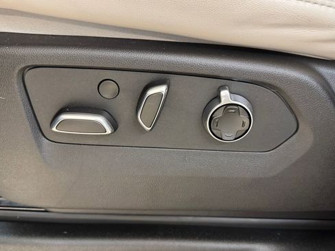 New 2025 Cadillac Escalade Sport Platinum w/ LPO, ONYX Package image 15