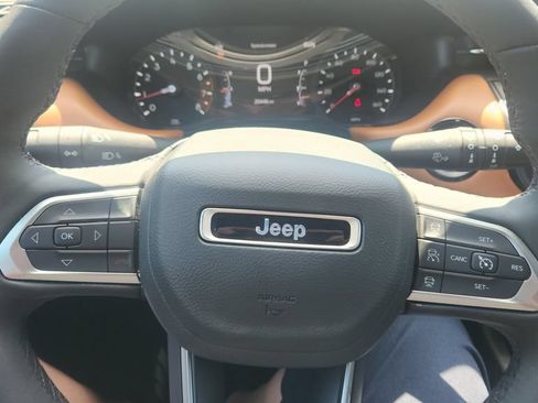 Used 2025 Jeep Compass Limited AWD/4WD image 21