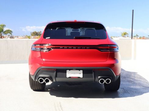 New 2026 Porsche Macan image 10