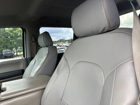 Used 2017 Ford F250 XL w/ Power Equipment Group AWD/4WD image 10