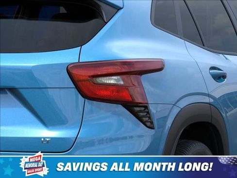 New 2026 Chevrolet Trax LT w/ Driver Confidence Package FWD image 11