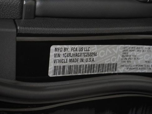 New 2026 Jeep Grand Cherokee Laredo X AWD/4WD image 40