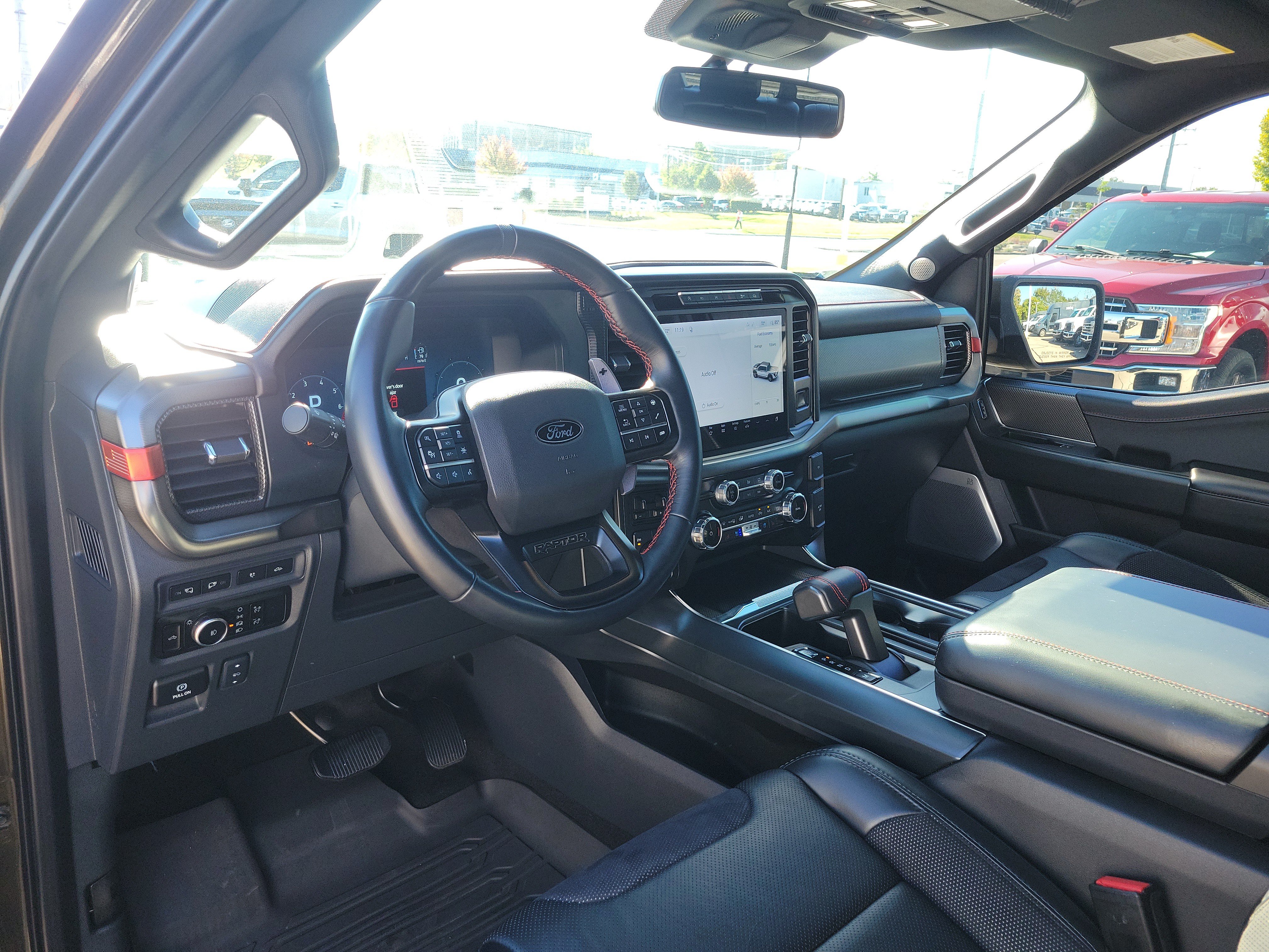 Used 2024 Ford F150 Raptor AWD/4WD image 17
