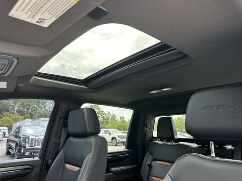 Certified 2024 GMC Sierra 2500 AT4 w/ AT4 Premium Plus Package AWD/4WD image 19