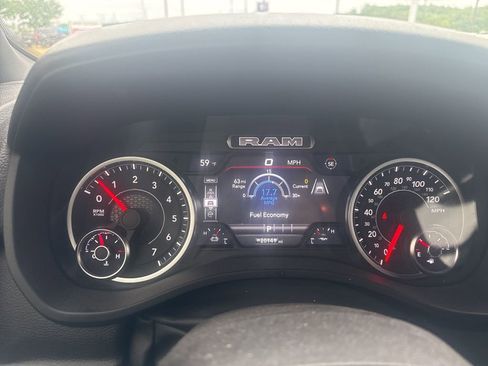 Used 2025 RAM 1500 Classic Warlock AWD/4WD image 7