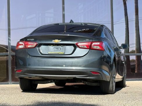 Used 2019 Chevrolet Malibu LT FWD image 11