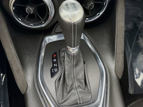 Used 2019 Chevrolet Camaro SS image 15