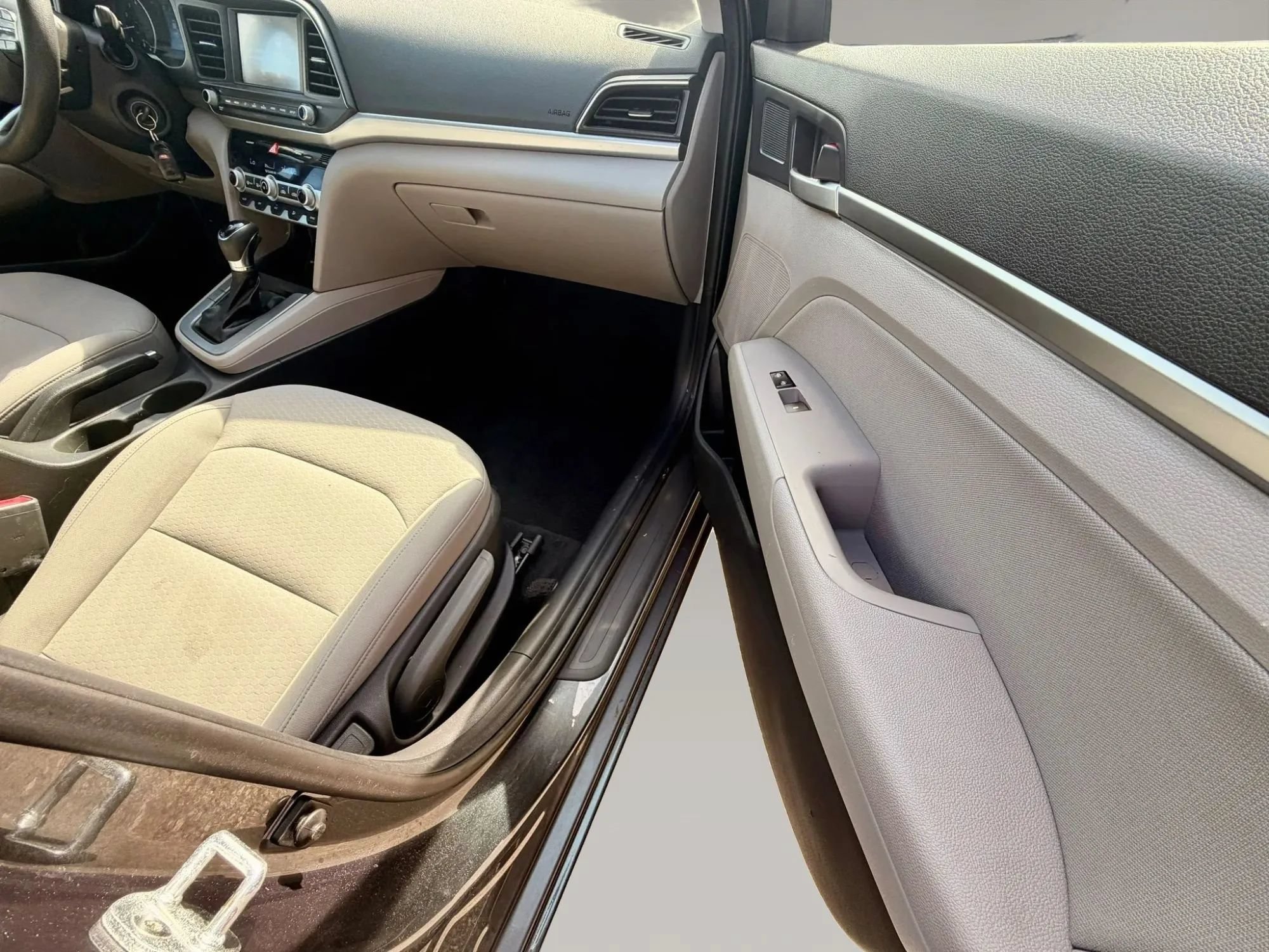 Used 2020 Hyundai Elantra SEL FWD image 8