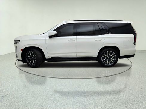 Used 2021 Cadillac Escalade Sport w/ Driver Assist Tech Package AWD/4WD image 14
