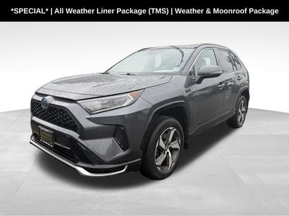 Used 2021 Toyota RAV4 SE w/ Weather & Moonroof Package