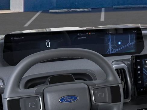 New 2026 Ford Expedition Active image 13