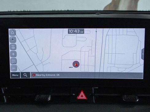 Used 2023 Kia Sportage SX image 5