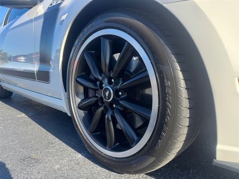 Used 2013 Ford Mustang Boss 302 w/ Boss 302 Accessory Pkg image 12