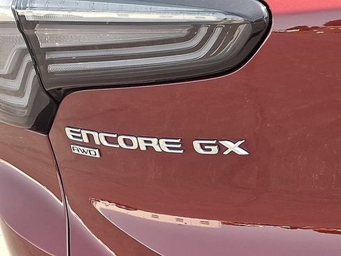 Used 2024 Buick Encore GX Avenir w/ Avenir Technology Package AWD/4WD image 31
