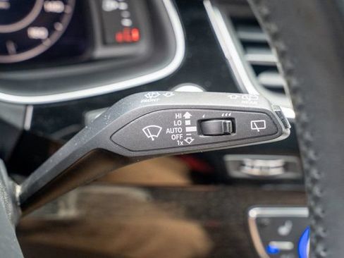 Used 2019 Audi Q7 3.0T Prestige w/ Prestige Package AWD/4WD image 25