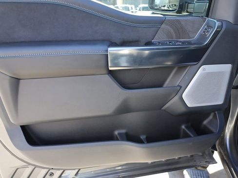 Used 2025 Ford F350 Platinum image 10