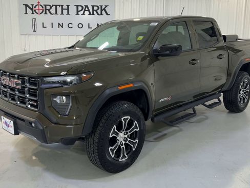 Used 2023 GMC Canyon AT4 w/ Canyon Safety Plus Package image 5