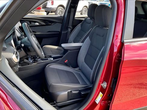 Used 2021 Chevrolet TrailBlazer LS image 8