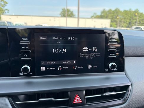 Certified 2025 Kia Seltos LX AWD/4WD image 10