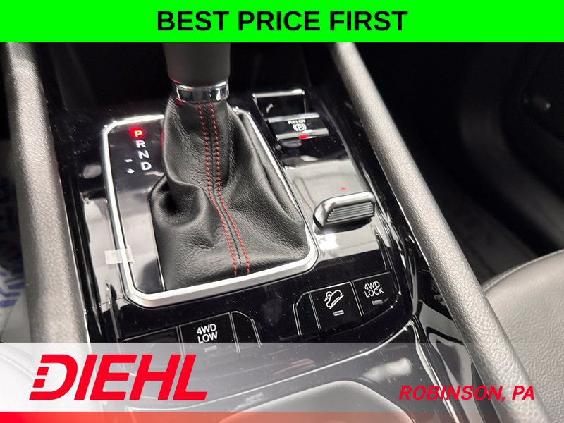 New 2026 Jeep Compass Trailhawk w/ Sun, Sound & Navigation Group AWD/4WD image 30