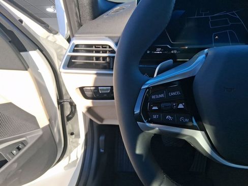 Used 2026 BMW 330i Sedan w/ Convenience Package image 15