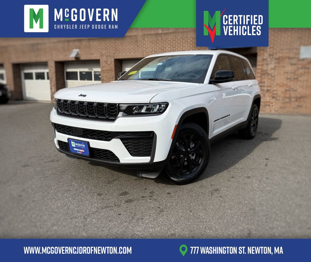 New 2026 Jeep Grand Cherokee Altitude AWD/4WD image 1