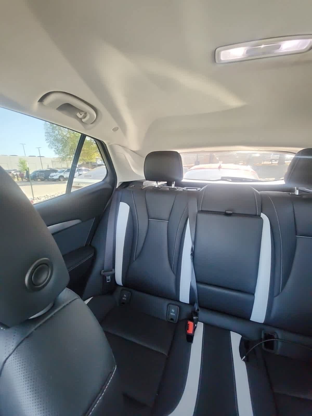 Used 2024 Buick Envision Sport Touring AWD/4WD image 6