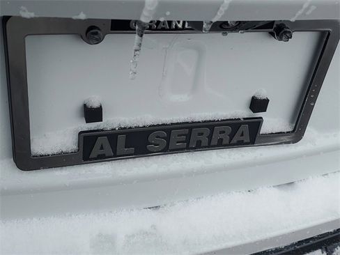 New 2025 Jeep Grand Cherokee L Altitude image 7