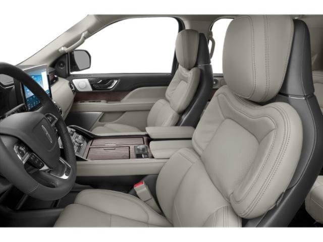 Used 2022 Lincoln Navigator L Reserve AWD/4WD image 12