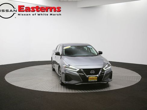 Used 2023 Nissan Maxima SV w/ Floor Mat Group image 81