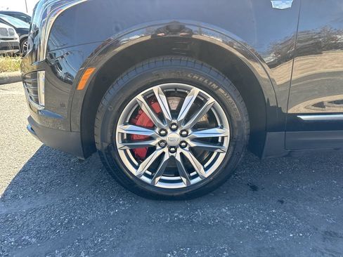 Used 2023 Cadillac XT5 Sportv w/ Technology Package AWD/4WD image 21
