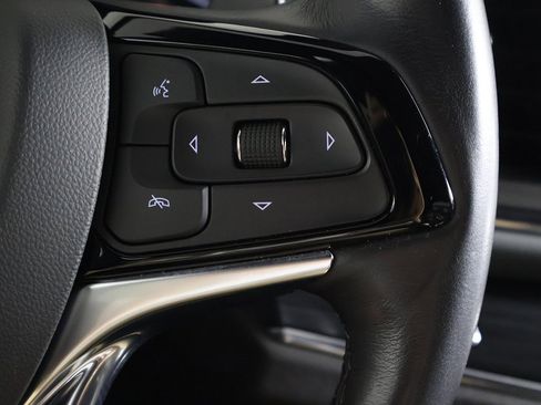 Used 2024 Buick Enclave Premium image 46