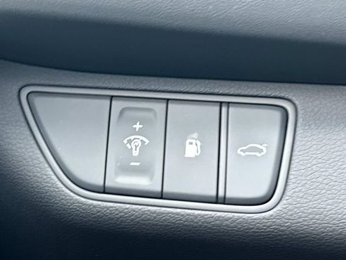 New 2026 Genesis G70 2.5T Prestige image 28