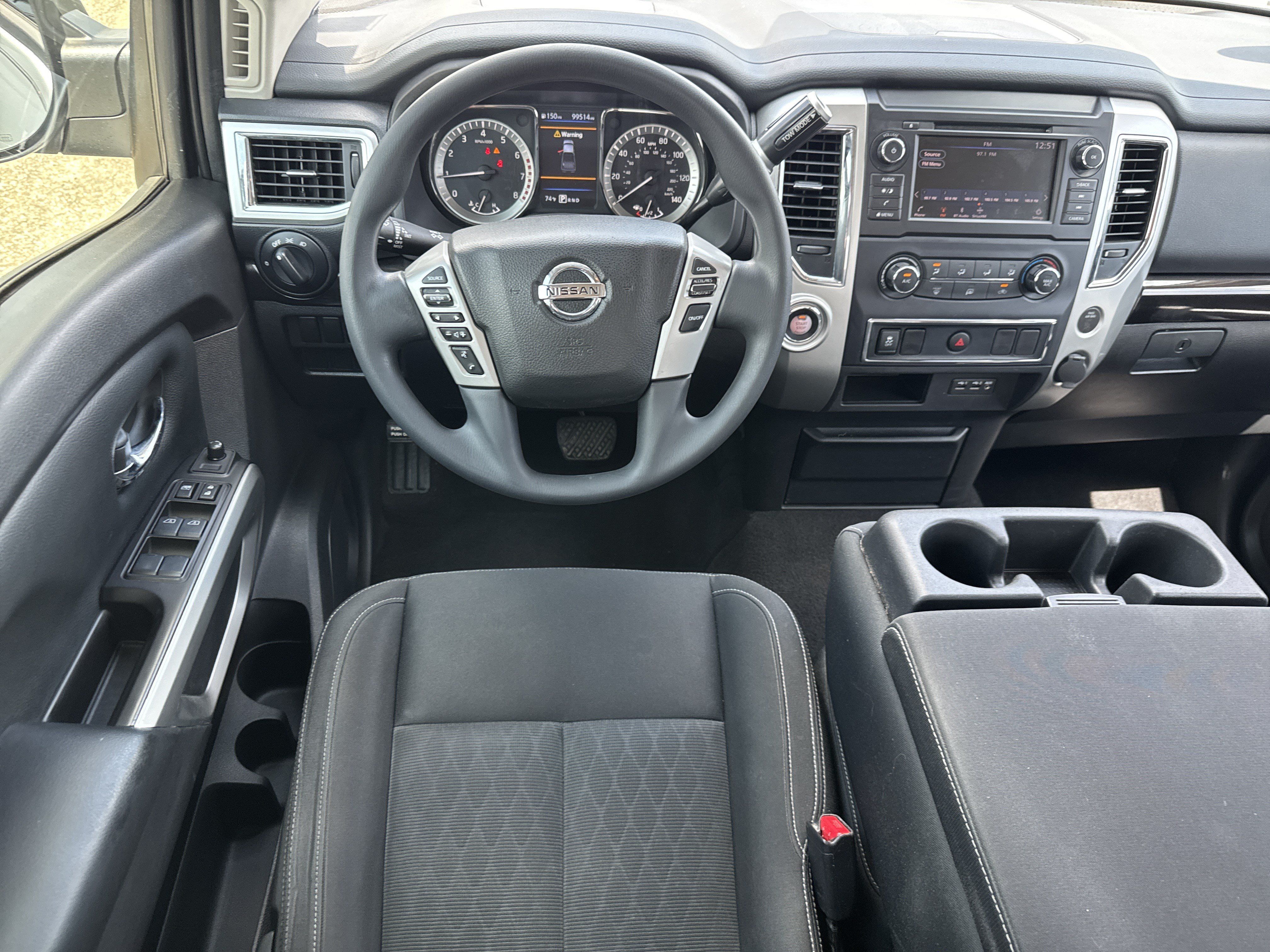 Used 2019 Nissan Titan SV RWD image 7