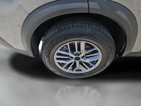 Used 2023 Nissan Rogue S AWD/4WD image 33