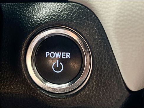 Used 2024 Toyota RAV4 XLE w/ Convenience Package AWD/4WD image 23